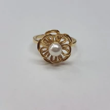 Arany tenyésztettgyöngyös gyűrű