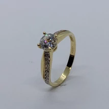 Szoliter cirkon köves eljegyzési arany gyűrű