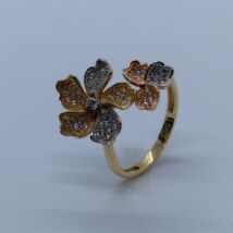 Tricolor színekkel készült  virágos cirkon köves arany gyűrű