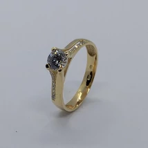 Szoliter cirkon köves eljegyzési arany gyűrű