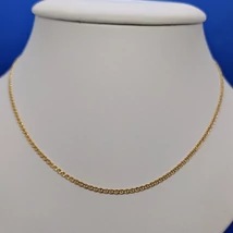 Sűrű szövésű pancer szemek keresztbe pálcával átkötött, gucci fantázia nevű arany lánc