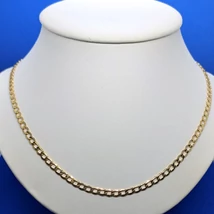 Klssszikus egyforma szemekből összeállított, ritkára szőt csiszolt magas fényű pancel fantázia nevű arany lánc