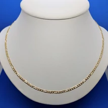 3+1 hosszú szemmel készült, csiszolt, és magas fényű figaró fantázia nevű arany lánc