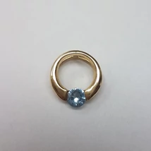 Arany medál, akvamarinnal