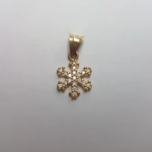 Arany virágos medál