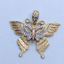 Különleges 3D-s mozgó szárnyú, cirkon kővel díszített pillangó arany medál