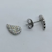 Mikro köves anygyalszárnyat formázó ezüst fülbevaló