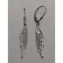 Angyalszárny ezüst lógós fülbevaló, melyet szélen fehér cirkon kövekkel díszítettek