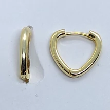 Háromszög alakú hengeres, arany színű ezüst fülbevaló