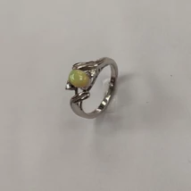 Fehér opál köves ezüst gyűrű