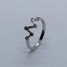 Cirkon köves ezüst gyűrű