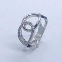 Két nagy végtelen jeles mintával díszített ezüst gyűrű