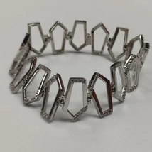 Mintás ezüst karlánc