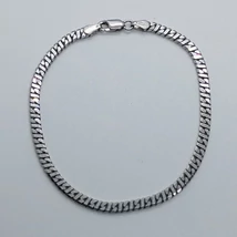 Nagyon sűrűre szőtt, magas fényű tömör csiszolt ezüst karlánc