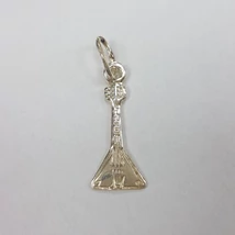 Balalaika formájú ezüst medál