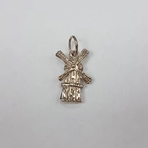 Szélmalom ezüst medál