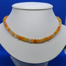 Achát színes gyöngysor