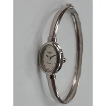 Arany karperec jellegű karóra