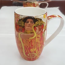 Mucha bögre Mucha bögre