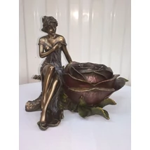 Rózsás ékszertartó