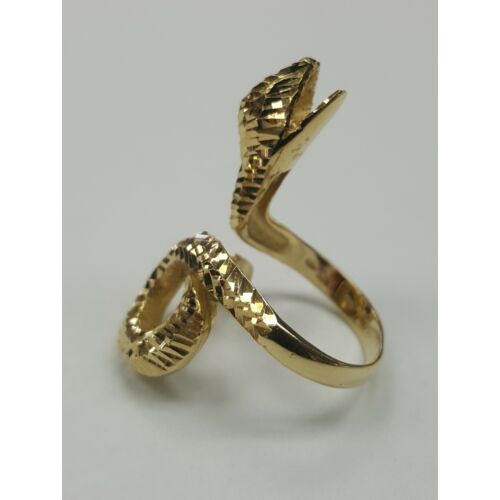 Kígyós arany gyűrű